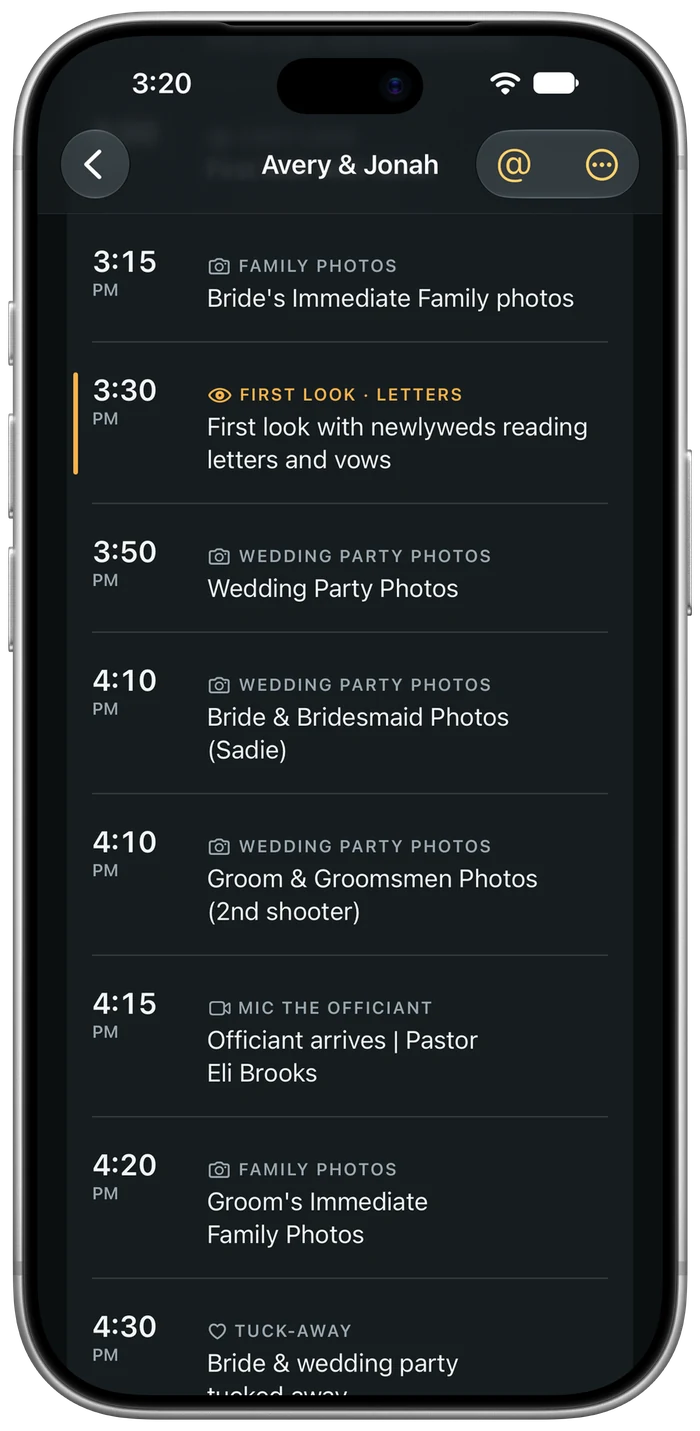 Avery and Jonah’s schedule at 3:20 PM: family photos, then the first look with letters and vows at 3:30 marked as next, wedding party photos, and the officiant’s mic at 4:15.